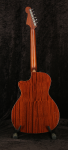 
                            Fender Newporter Classic HRM